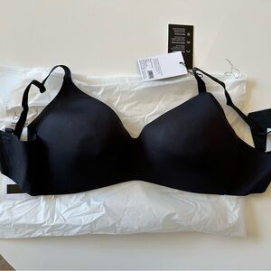 Knix wingwoman contour bra
